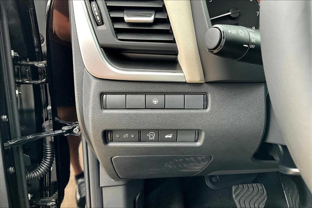 new 2025 Nissan Rogue car, priced at $31,785