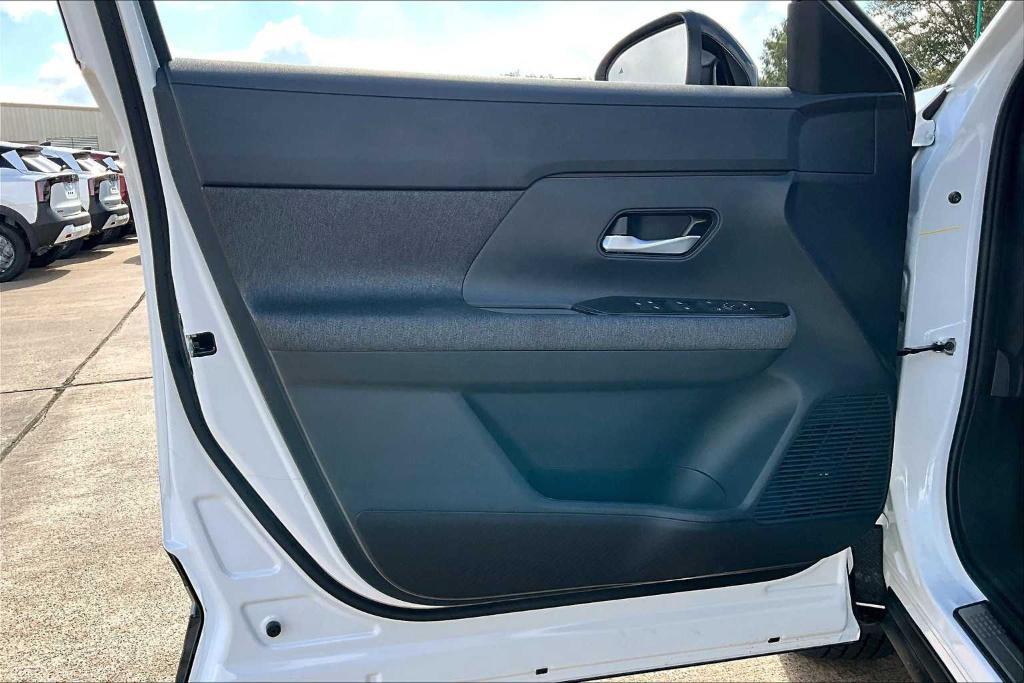 new 2026 Nissan Kicks car, priced at $27,460