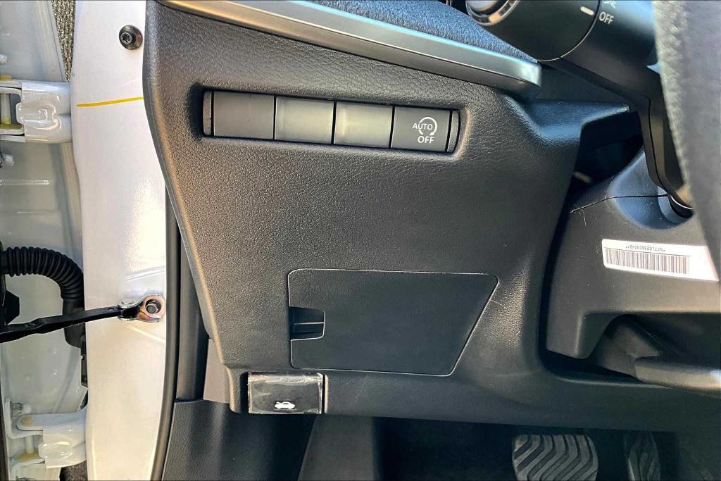 new 2026 Nissan Kicks car, priced at $27,460