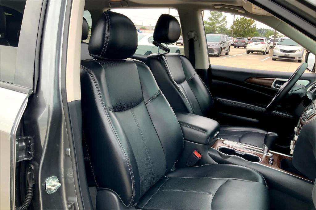 used 2020 Nissan Pathfinder car, priced at $20,337