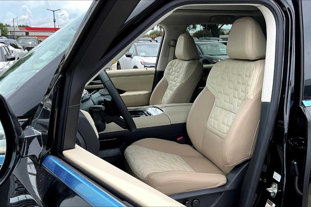 new 2025 Nissan Armada car, priced at $75,505