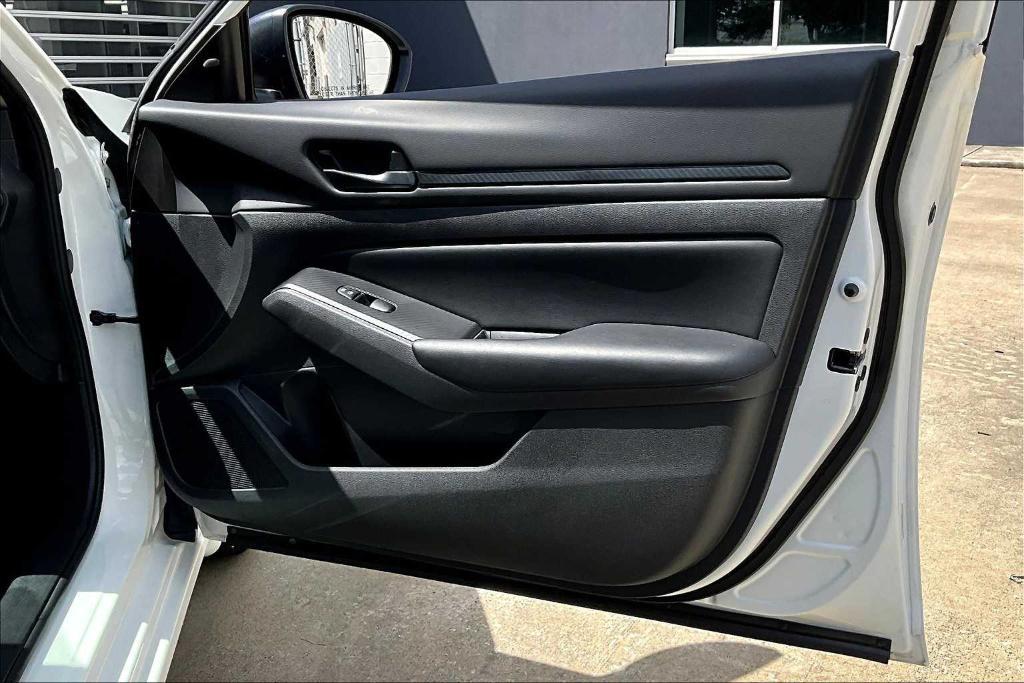 used 2024 Nissan Altima car, priced at $23,232