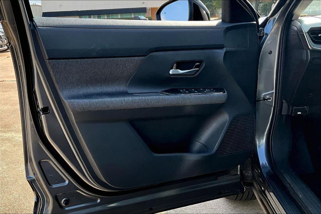 new 2026 Nissan Kicks car, priced at $25,195