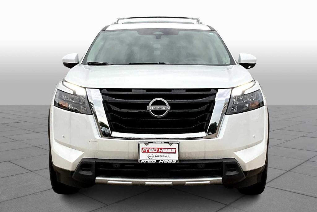 new 2025 Nissan Pathfinder car, priced at $48,135