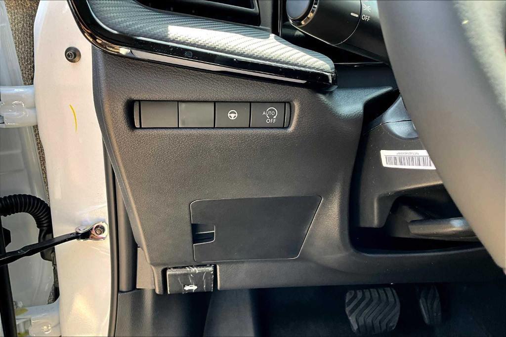 new 2025 Nissan Kicks car, priced at $28,500