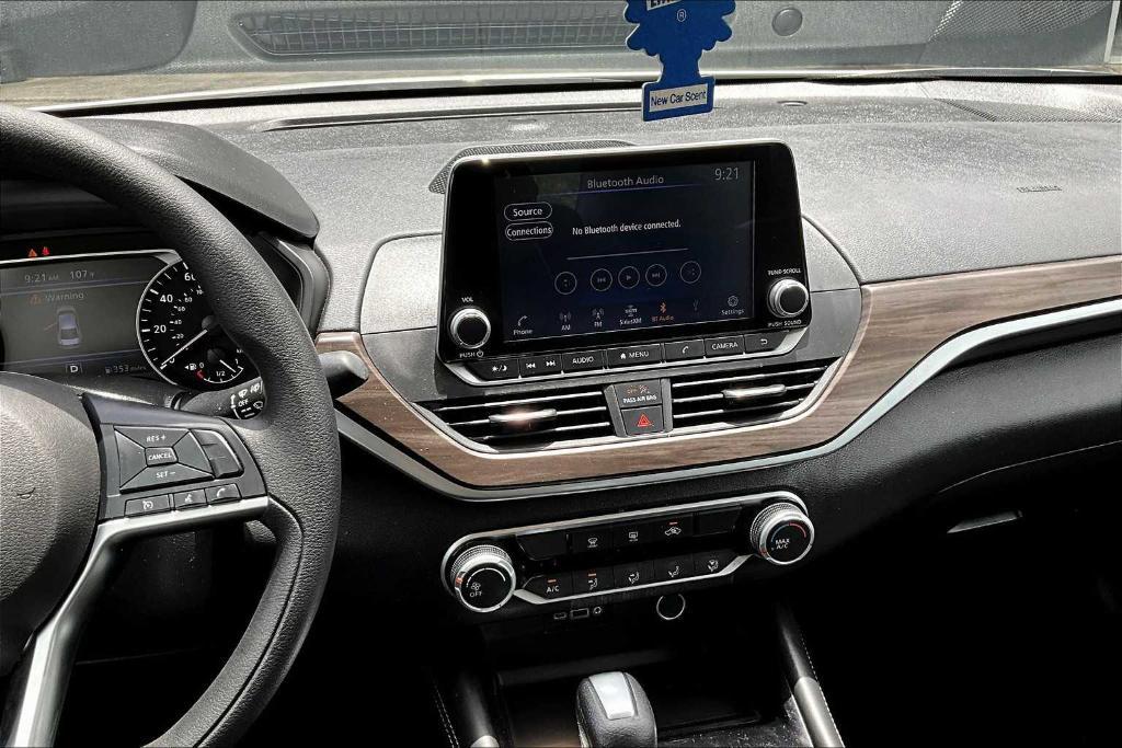 used 2023 Nissan Altima car, priced at $22,395