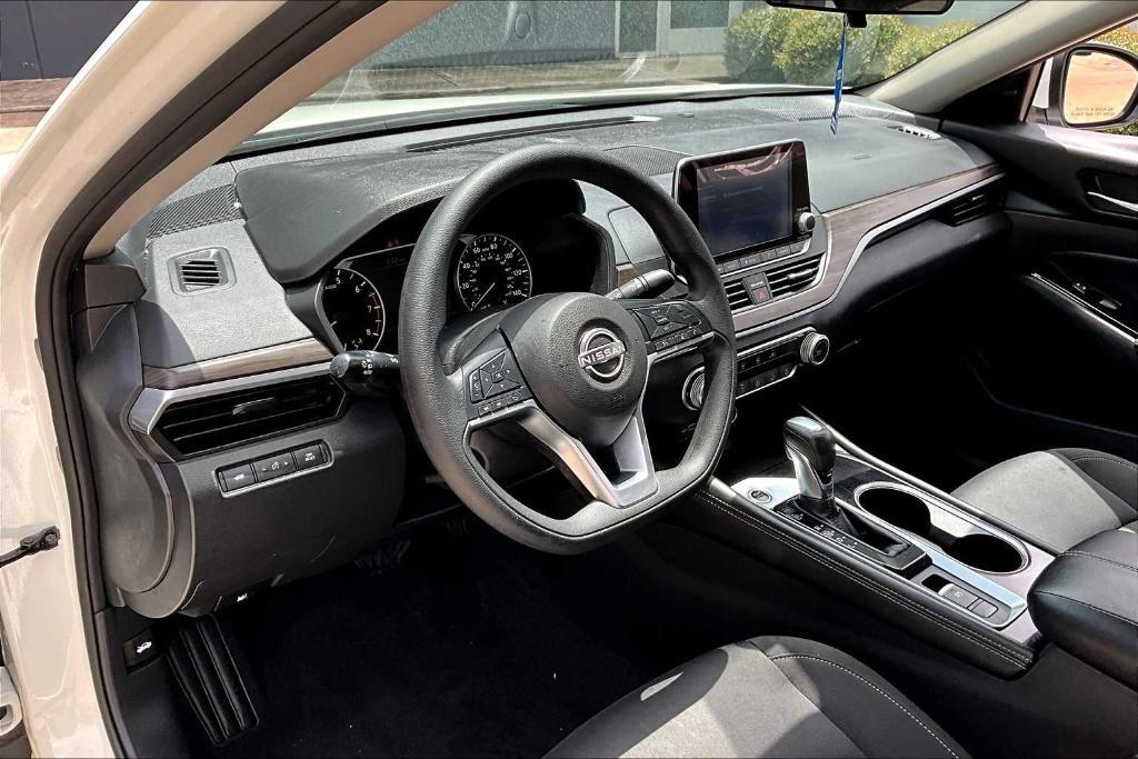 used 2023 Nissan Altima car, priced at $22,395