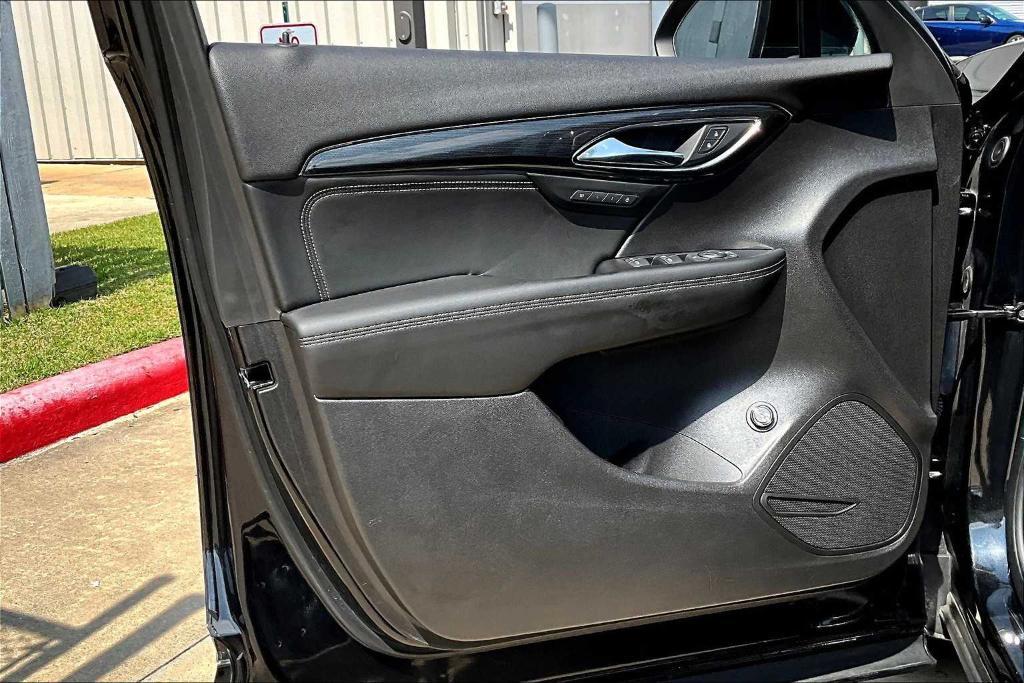 used 2023 Buick Envision car, priced at $22,995
