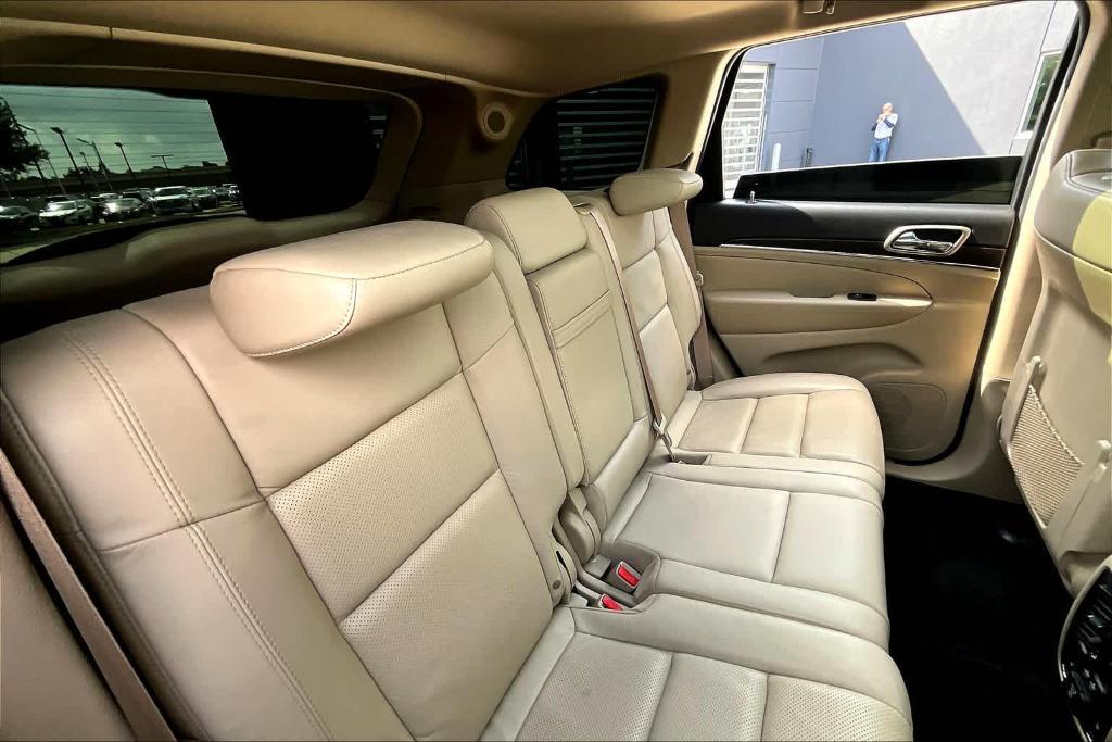 used 2014 Jeep Grand Cherokee car, priced at $10,900