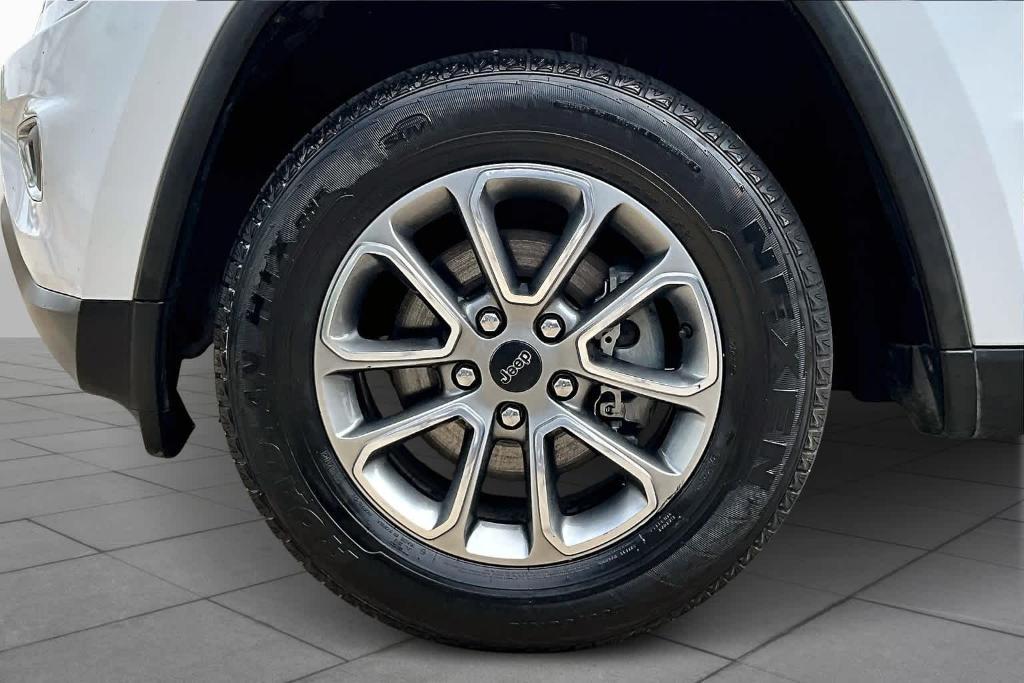 used 2014 Jeep Grand Cherokee car, priced at $10,900