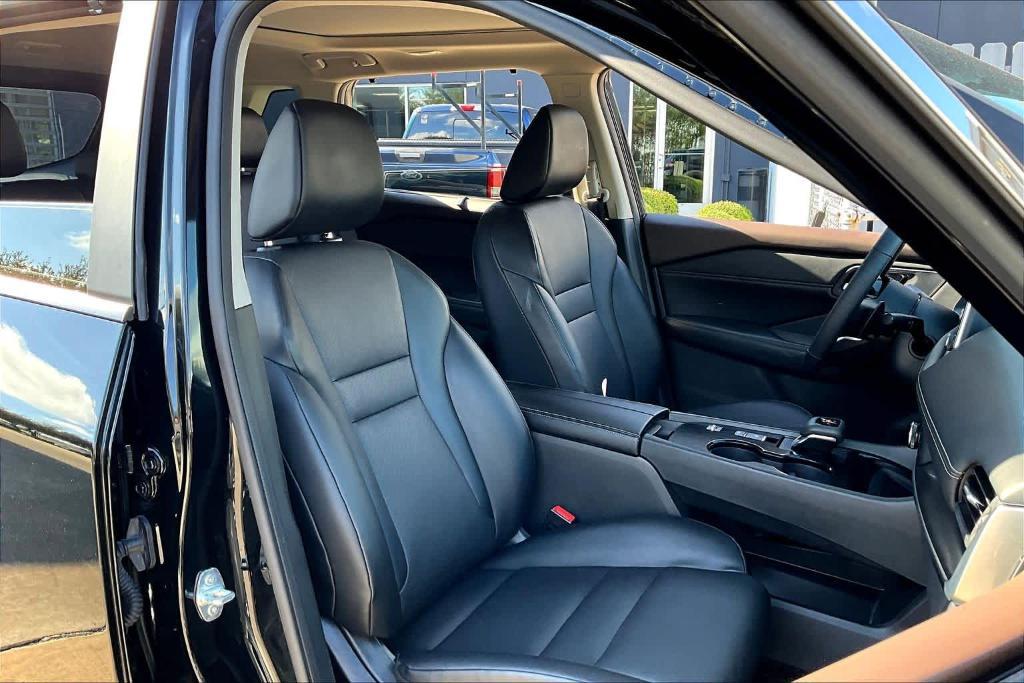 used 2023 Nissan Rogue car, priced at $23,220