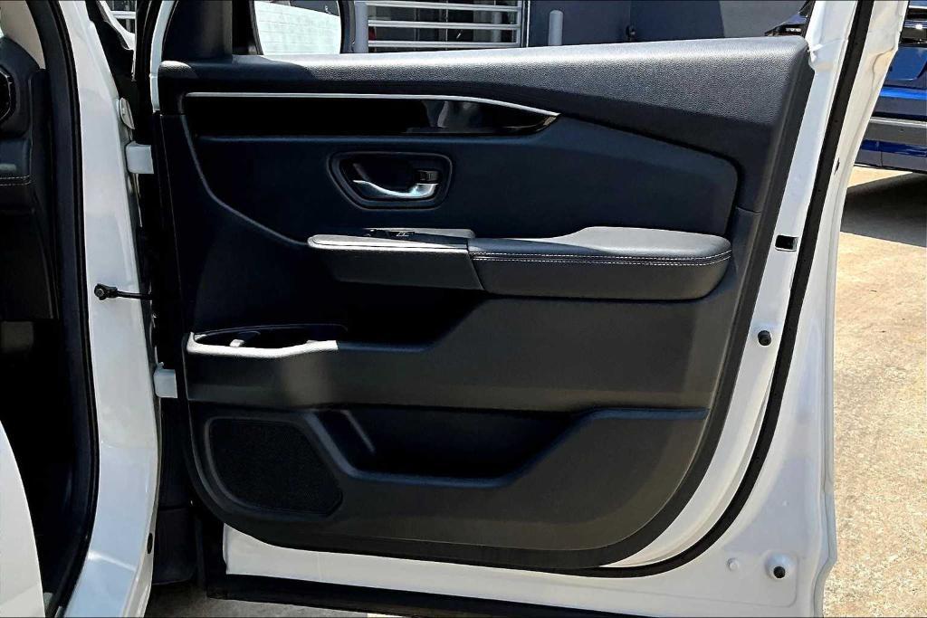 used 2025 Honda Pilot car, priced at $41,795