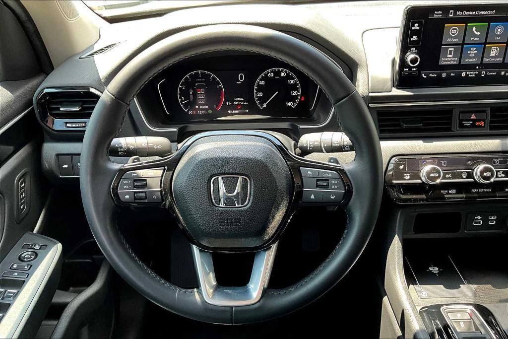 used 2025 Honda Pilot car, priced at $41,795