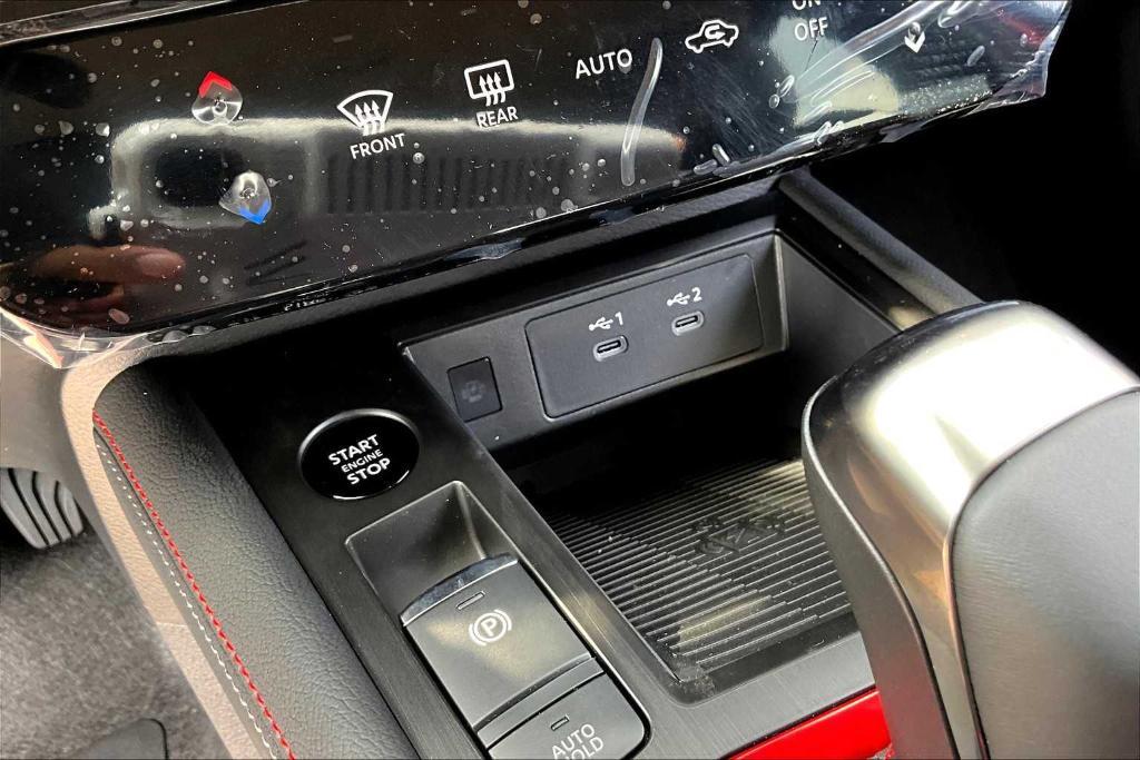 new 2025 Nissan Kicks car, priced at $27,521