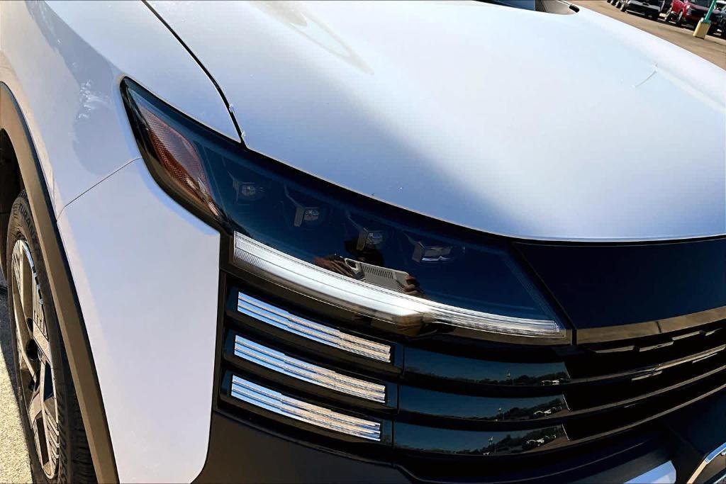 new 2026 Nissan Kicks car, priced at $25,195