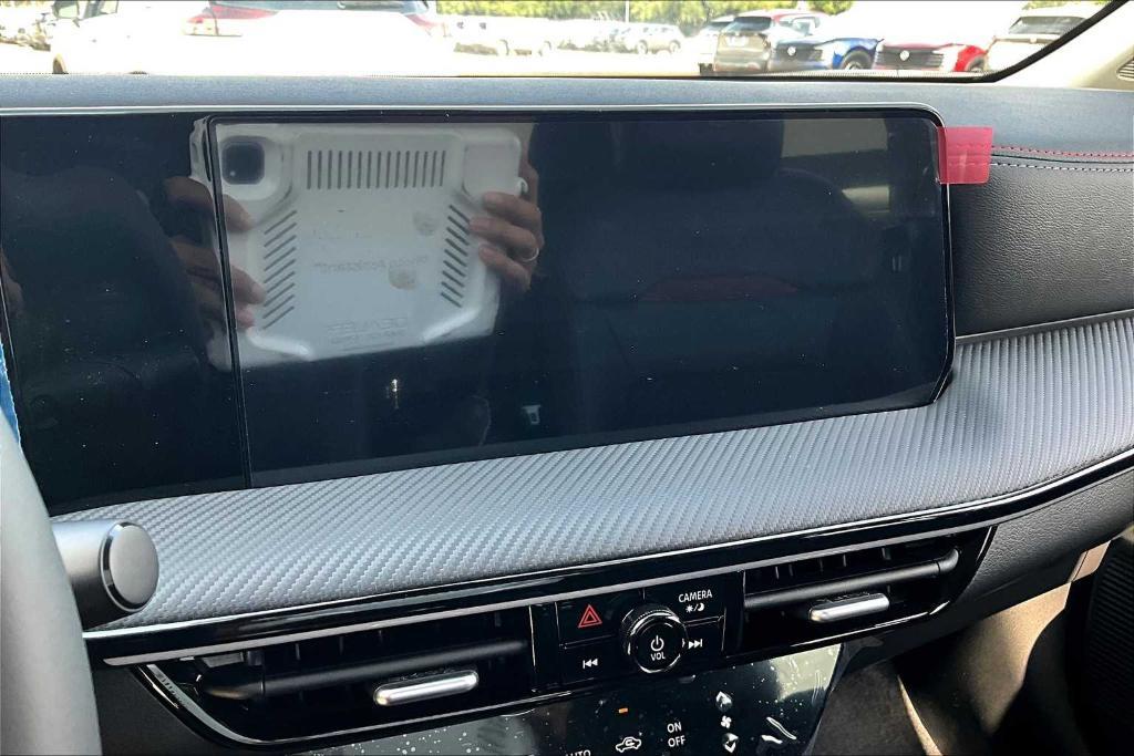 new 2025 Nissan Kicks car, priced at $25,365