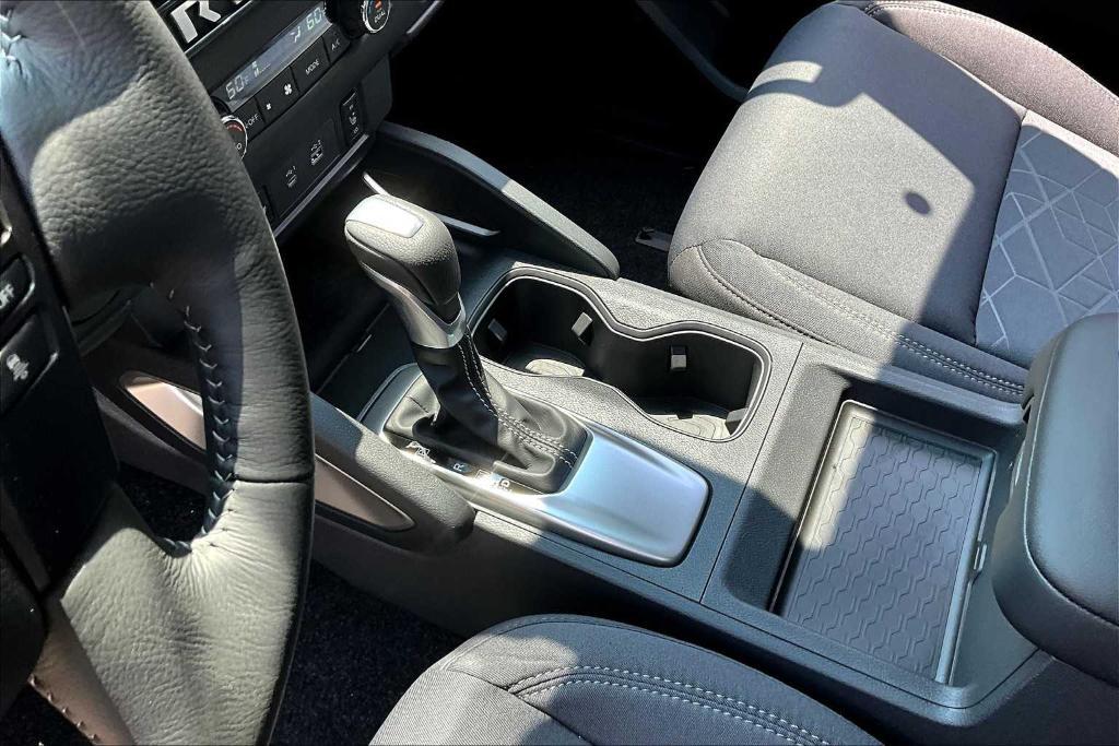 new 2025 Nissan Frontier car, priced at $32,654