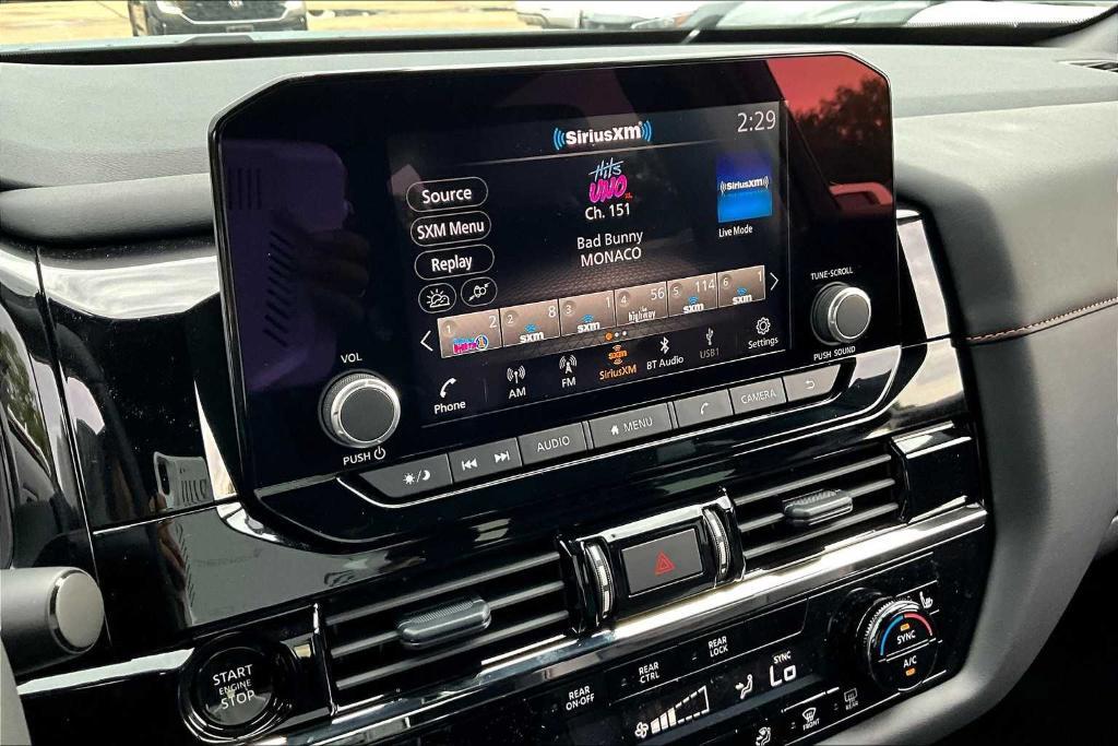 new 2025 Nissan Pathfinder car, priced at $42,700