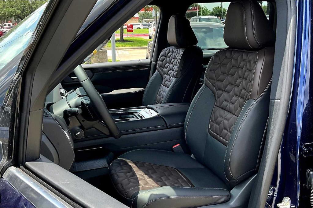 new 2025 Nissan Armada car, priced at $72,305