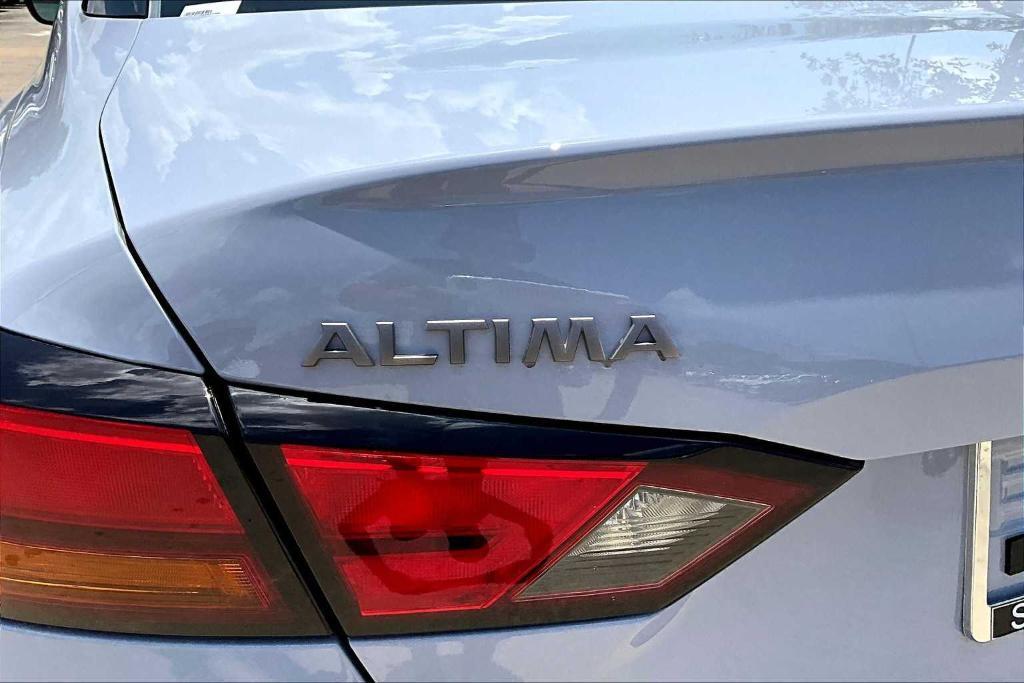 new 2025 Nissan Altima car, priced at $29,339