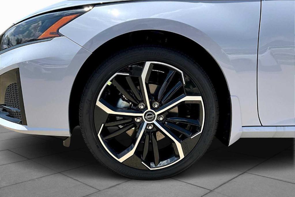 new 2025 Nissan Altima car, priced at $29,339