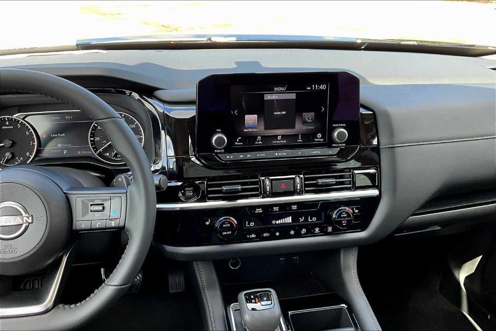 new 2025 Nissan Pathfinder car, priced at $41,775