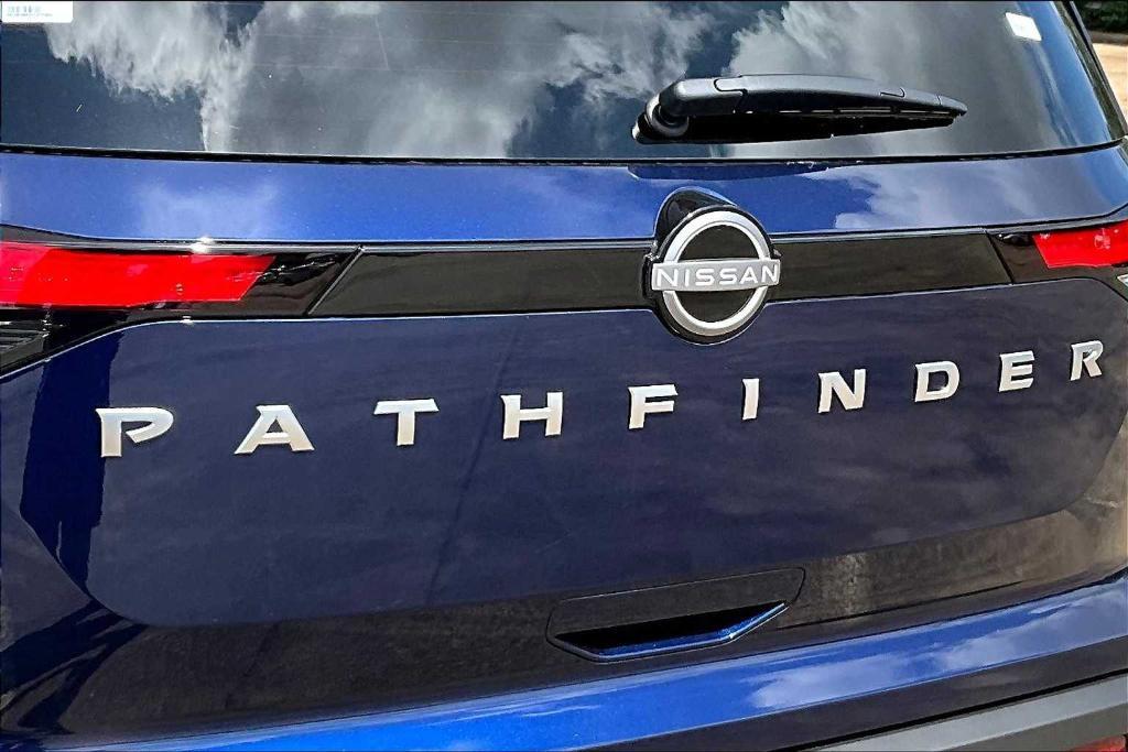 new 2025 Nissan Pathfinder car, priced at $41,775