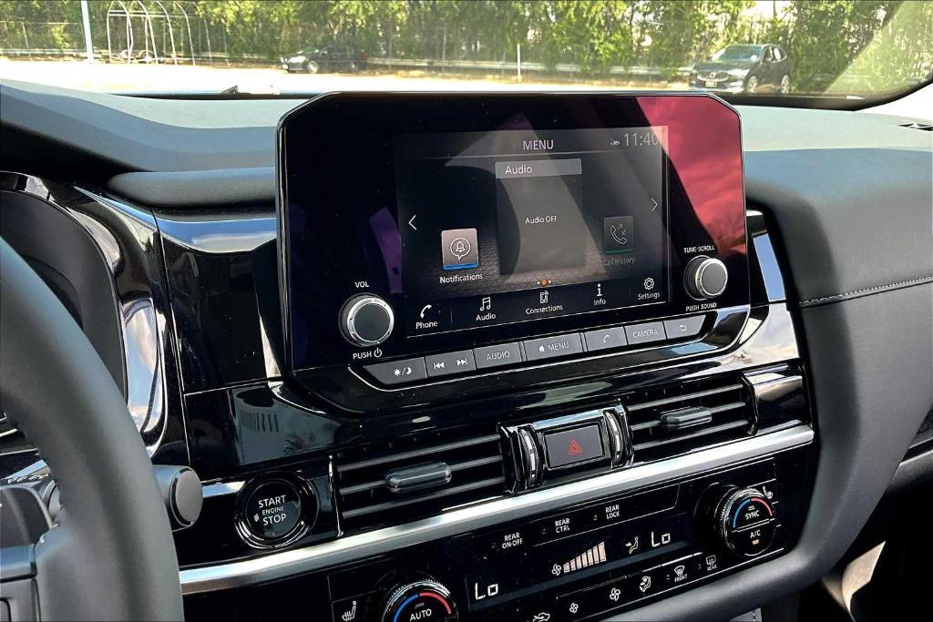 new 2025 Nissan Pathfinder car, priced at $41,775