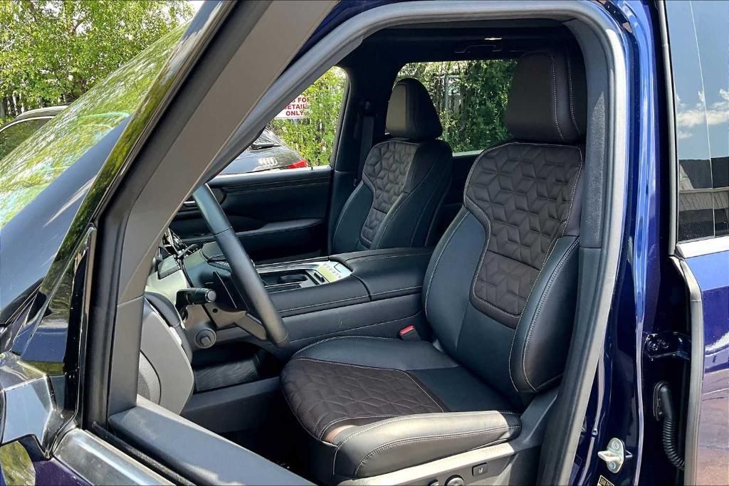 new 2025 Nissan Armada car, priced at $78,014