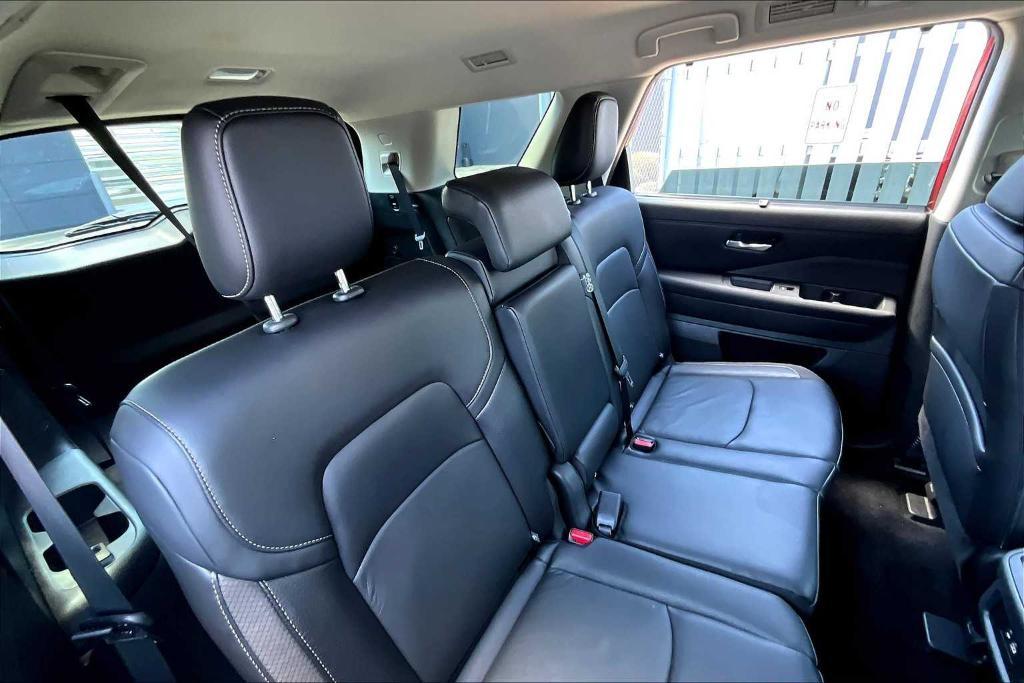 used 2024 Nissan Pathfinder car, priced at $33,278