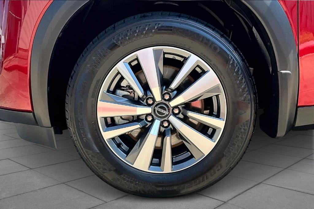 used 2024 Nissan Pathfinder car, priced at $33,278