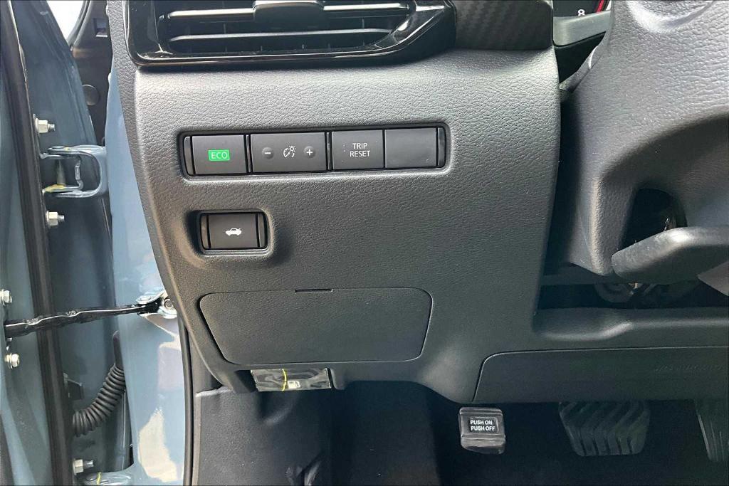 new 2025 Nissan Sentra car, priced at $25,590