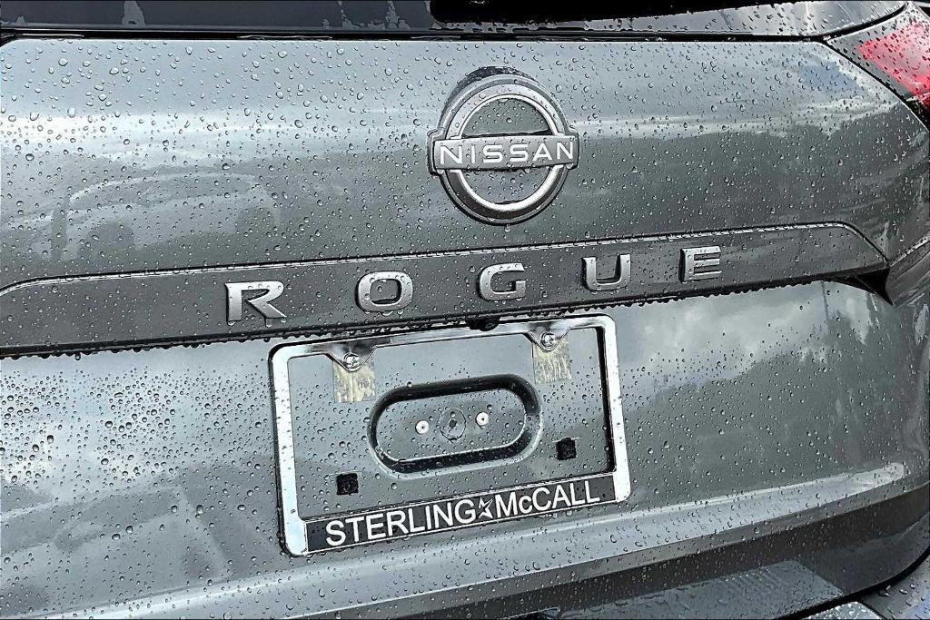new 2025 Nissan Rogue car, priced at $29,000