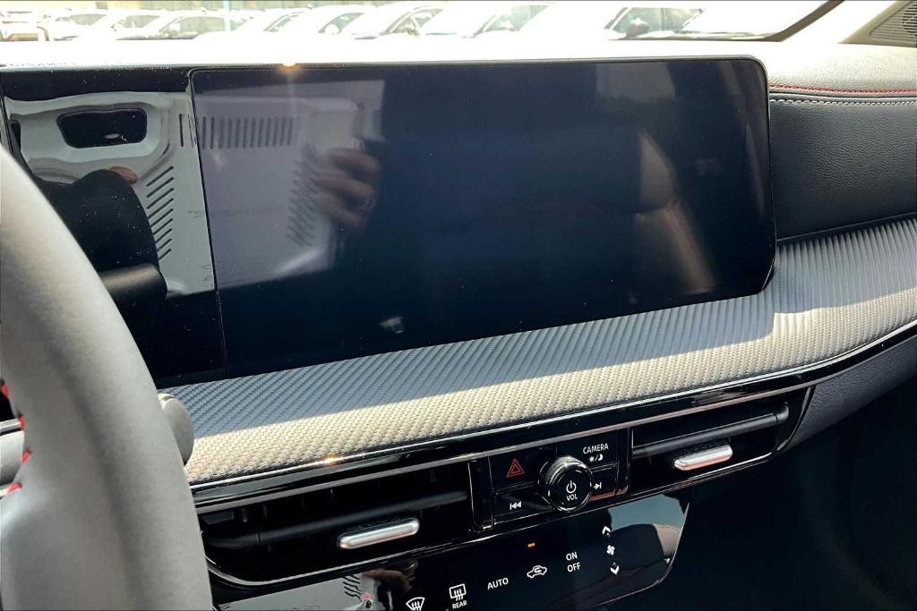 new 2025 Nissan Kicks car, priced at $24,868