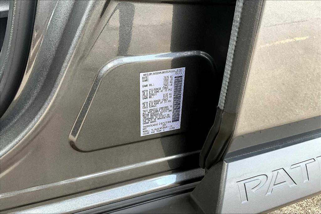 new 2025 Nissan Pathfinder car, priced at $40,780