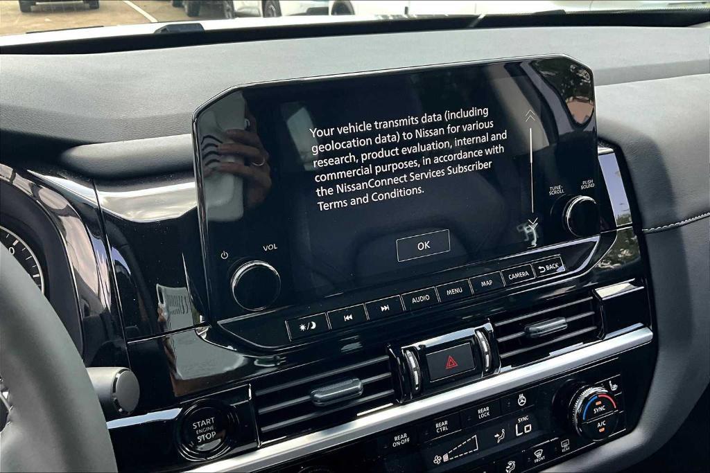 new 2025 Nissan Pathfinder car, priced at $40,780