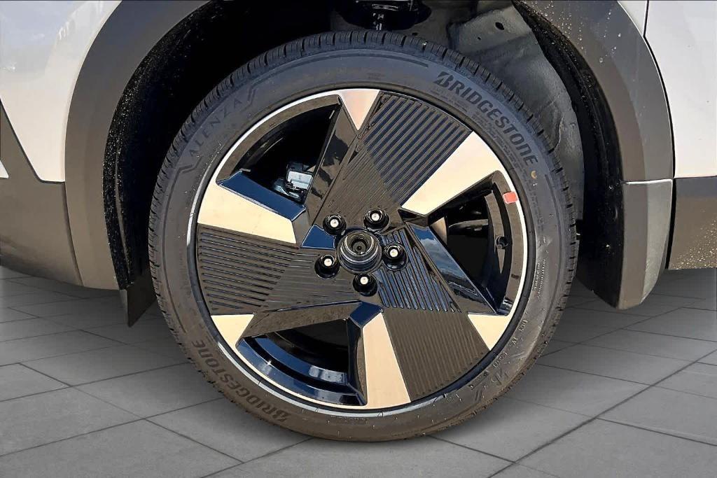 new 2026 Nissan Kicks car, priced at $29,455