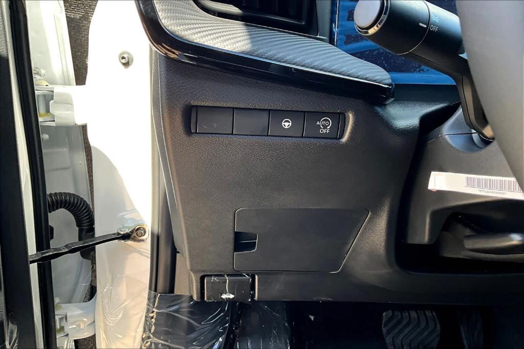 new 2026 Nissan Kicks car, priced at $29,455