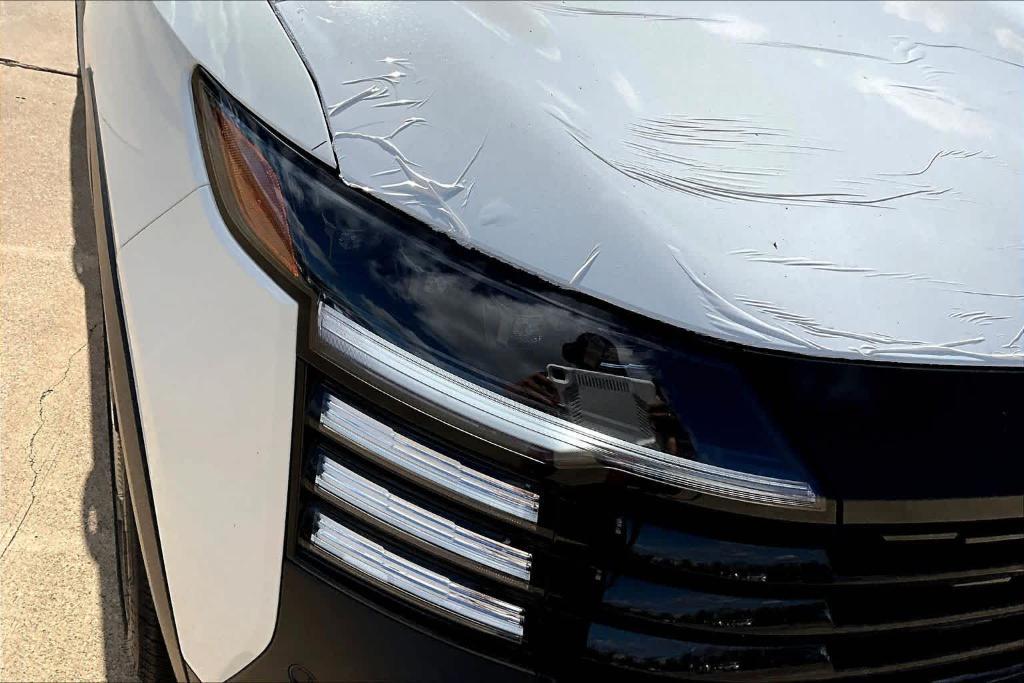 new 2026 Nissan Kicks car, priced at $29,455