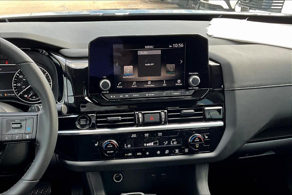 new 2025 Nissan Pathfinder car, priced at $32,728