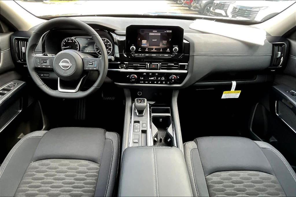 new 2025 Nissan Pathfinder car, priced at $32,728