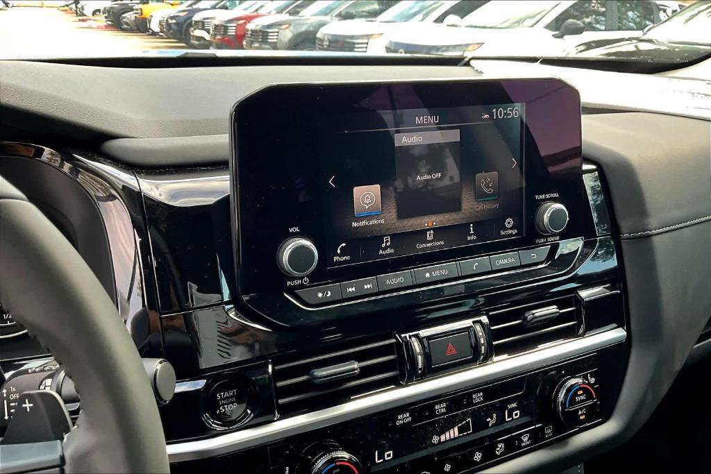 new 2025 Nissan Pathfinder car, priced at $32,728