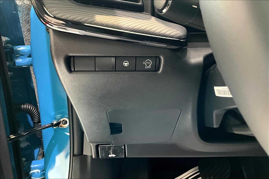 new 2025 Nissan Kicks car, priced at $27,871