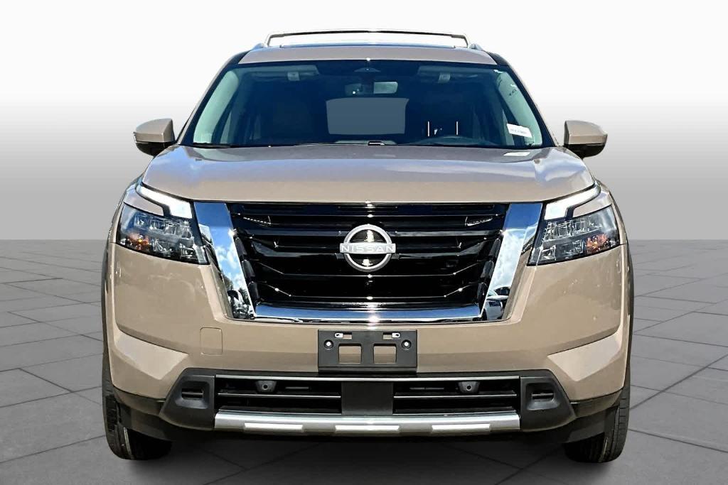 new 2025 Nissan Pathfinder car, priced at $53,580