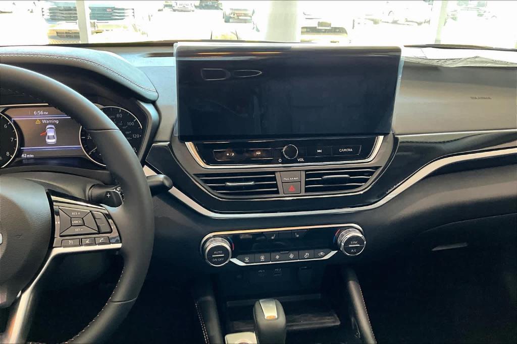 new 2025 Nissan Altima car, priced at $34,135