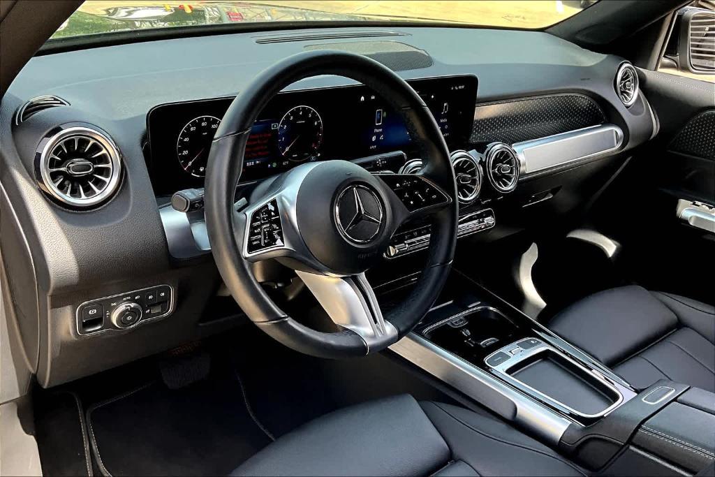 used 2024 Mercedes-Benz GLB 250 car, priced at $38,500