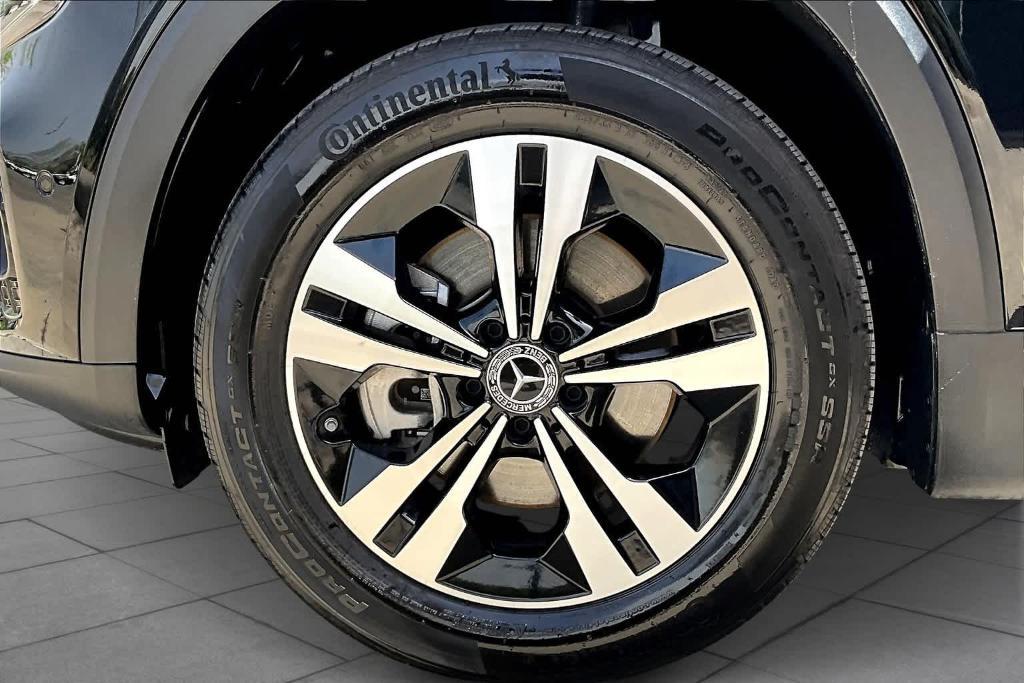used 2024 Mercedes-Benz GLB 250 car, priced at $38,500