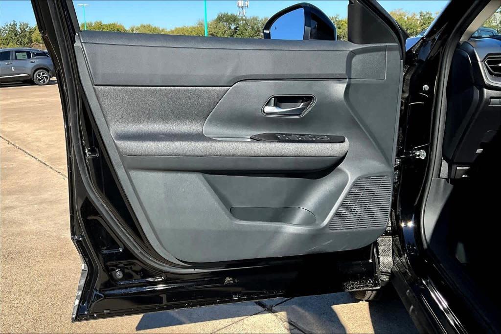 new 2026 Nissan Kicks car, priced at $25,195