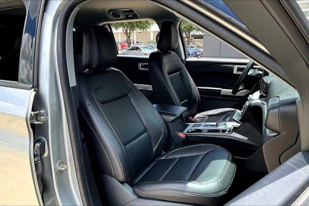 used 2023 Ford Explorer car, priced at $31,395