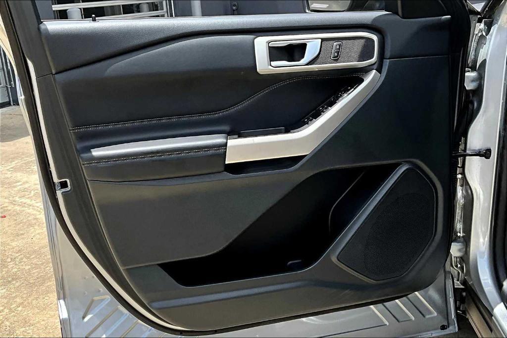 used 2023 Ford Explorer car, priced at $31,395